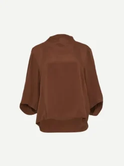 Clari Shirt in Brown