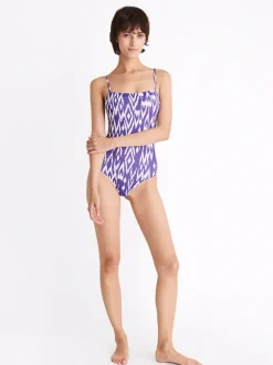 Cloud Tank One Piece in Wind Flashy