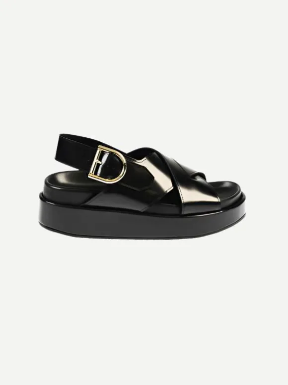 Crisscross Platform in Fussbett in Black