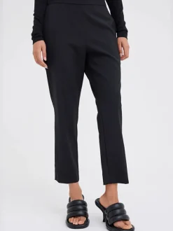 Gio Pant in Black