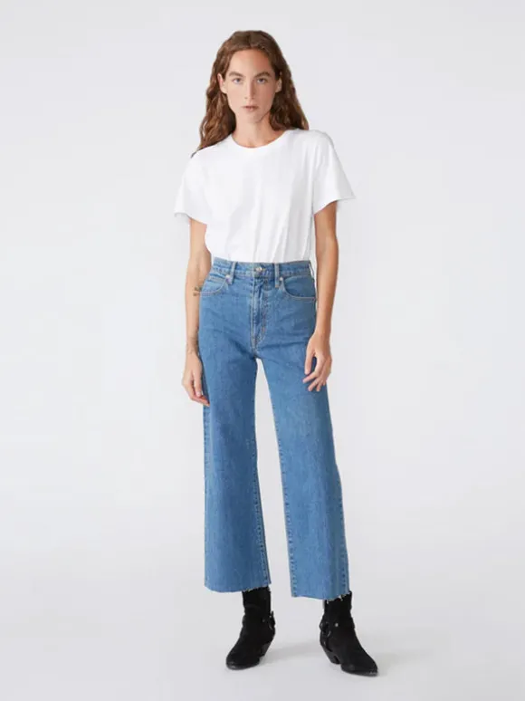 Grace Crop in Forever Blue