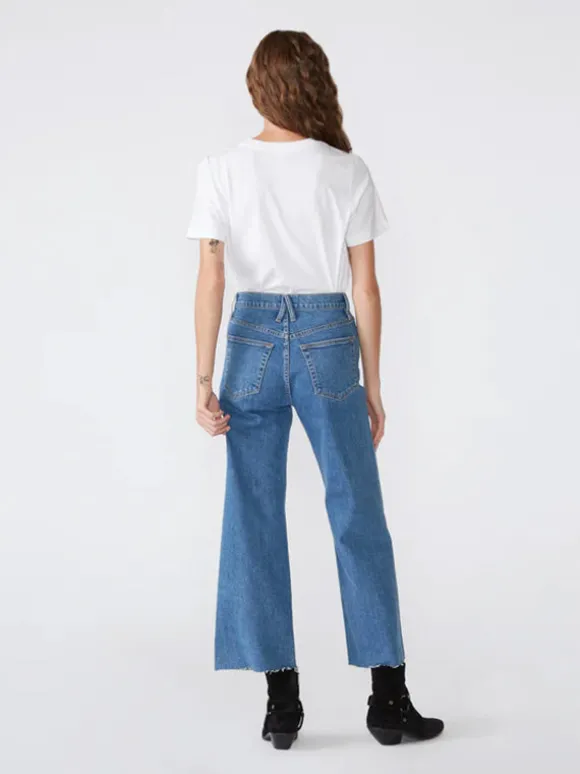 Grace Crop in Forever Blue
