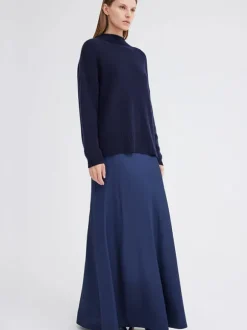 Grayson Sweater in Darkest Navy