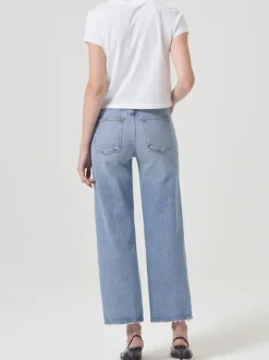 Harper Crop Jean in Hassle