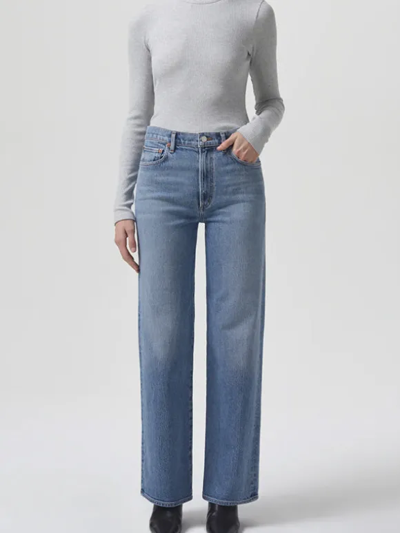 Harper Straight Jean in Flash