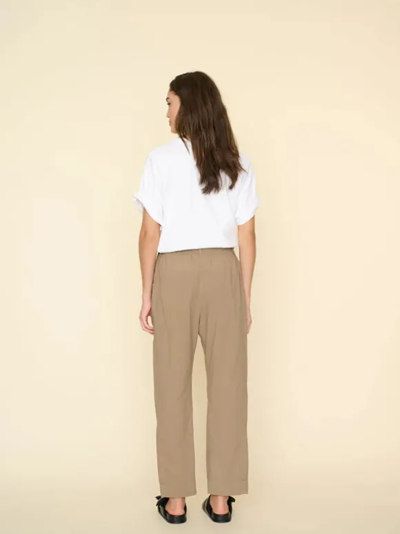 Jake Pant in Beige Coast
