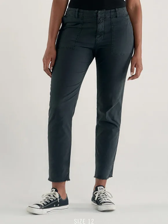 Jenna Pant in Carbon