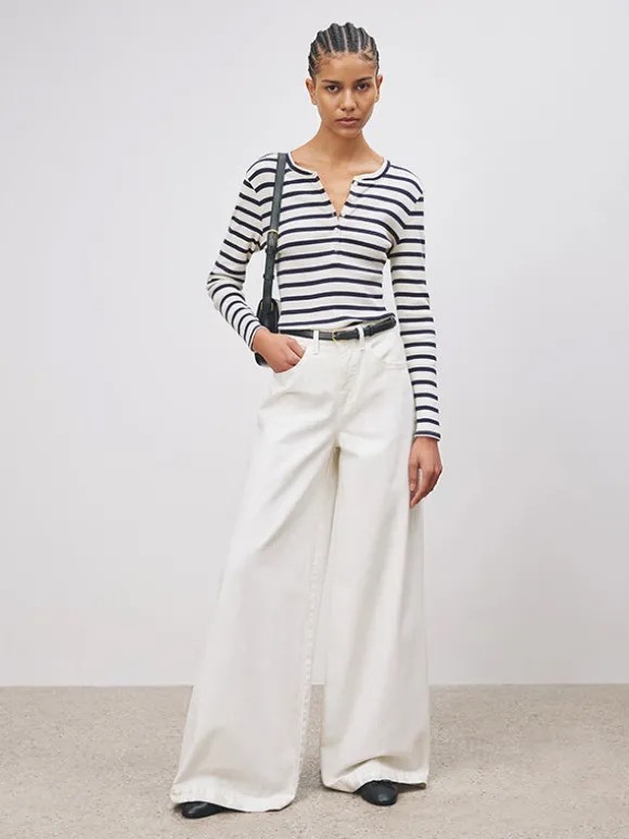 Jordan Henley Tee in Navy Stripe