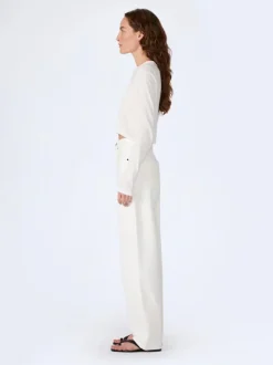 Koko High Rise Relaxed Jean in White