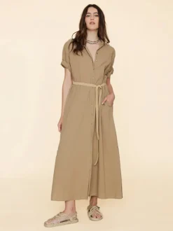 Linnet Dress in Beige Coast