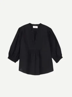 Lolo Top in Black