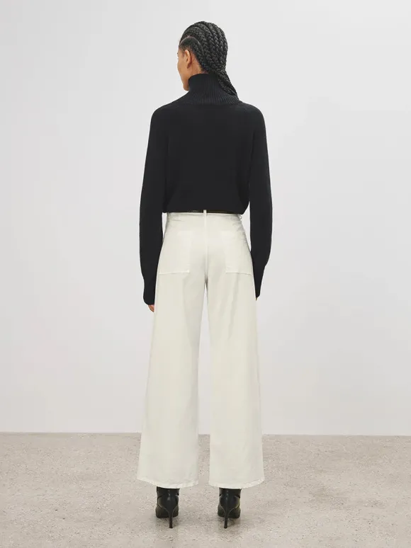 Megan Pant in Stone