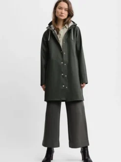 Mosebacke Raincoat In Green