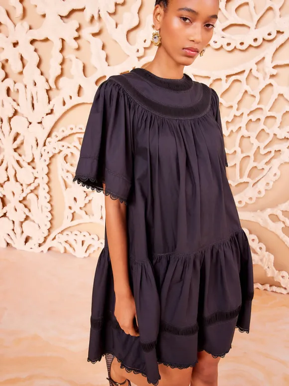 Oumi Dress in Noir