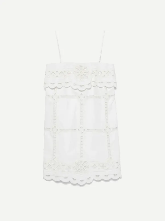 Parvedy Dress in White