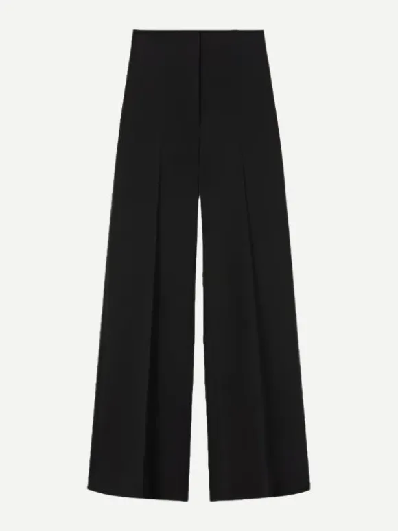 Ray Pant in Black