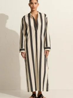 Relaxed Stripe Djellaba in Nero Stripe