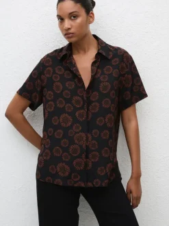 Short Sleeve Shirt in Panama