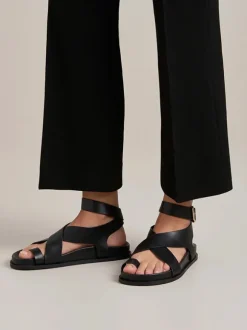 The Jalen Sandal in Black